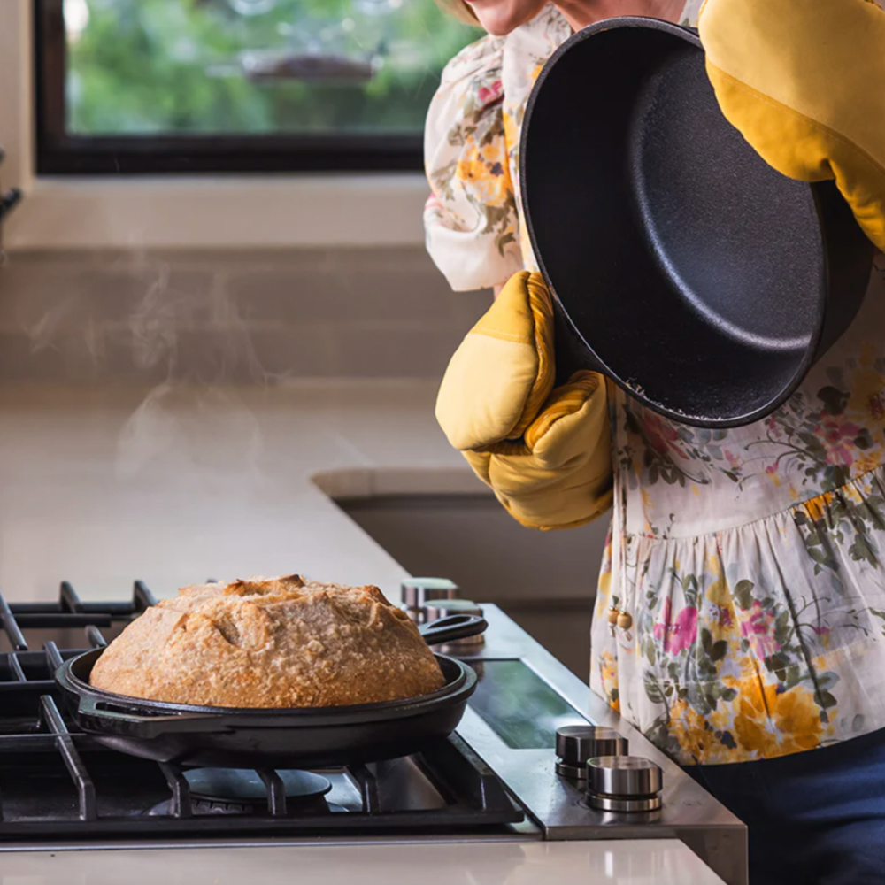 Lodge Cast Iron 3.2 Quart Seasoned Combo Cooker