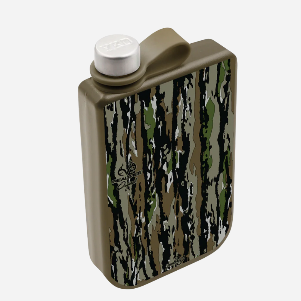 Yukon Outfitters 9 oz Highline Flask Realtree - Original Camo